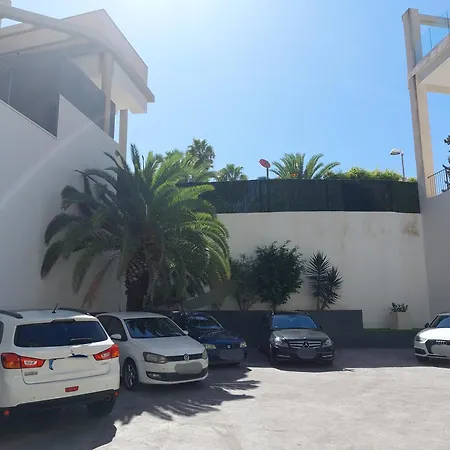 Apartamento Vistas Al Mar. Junto A La Playa. Garaje Y Piscina. Calpe