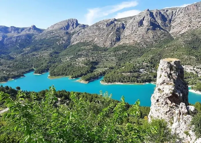 Apartment Vistas Al Mar. Junto A La Playa. Garaje Y Piscina.
